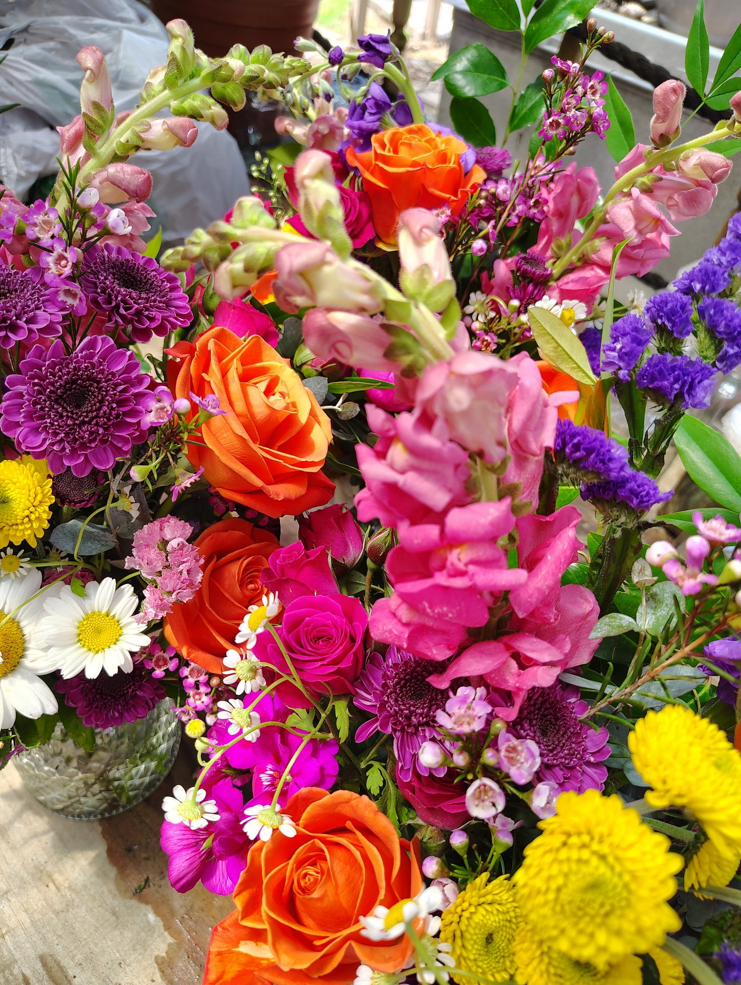Flower Arrangement in Vessel - Free HAWL Delivery
