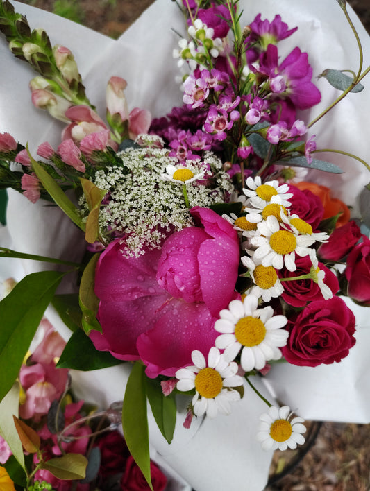 Special Occasion Flowers - Free HAWL Delivery