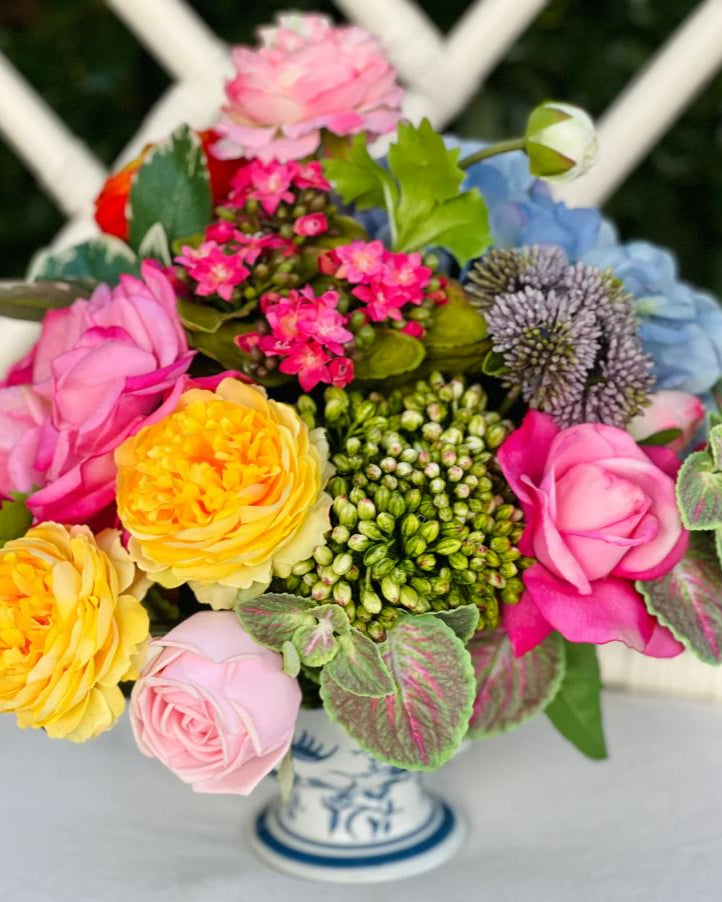 Flower Arrangement in Vessel - Free HAWL Delivery