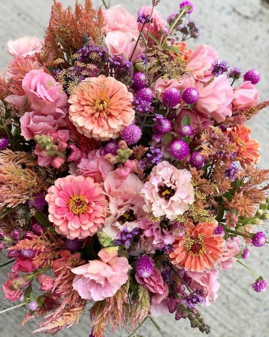 Flower Arrangement in Vessel - Free HAWL Delivery