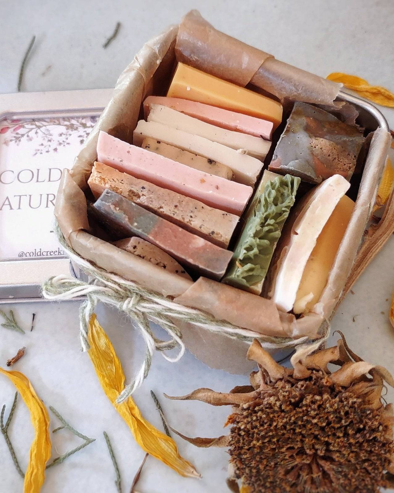 TRAVEL SOAP TIN - Artisan Handcrafted Gift Soap Slices - Cold Creek Natural Farm