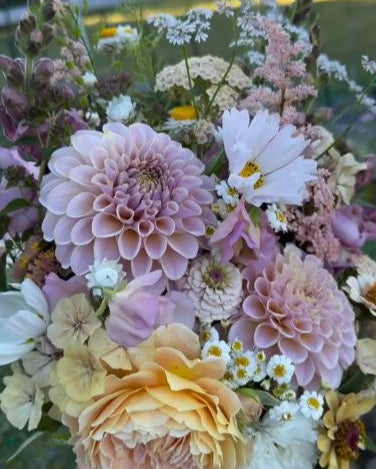 CSA Bi-Weekly Flower Subscription - Large Hand Tied Bouquet