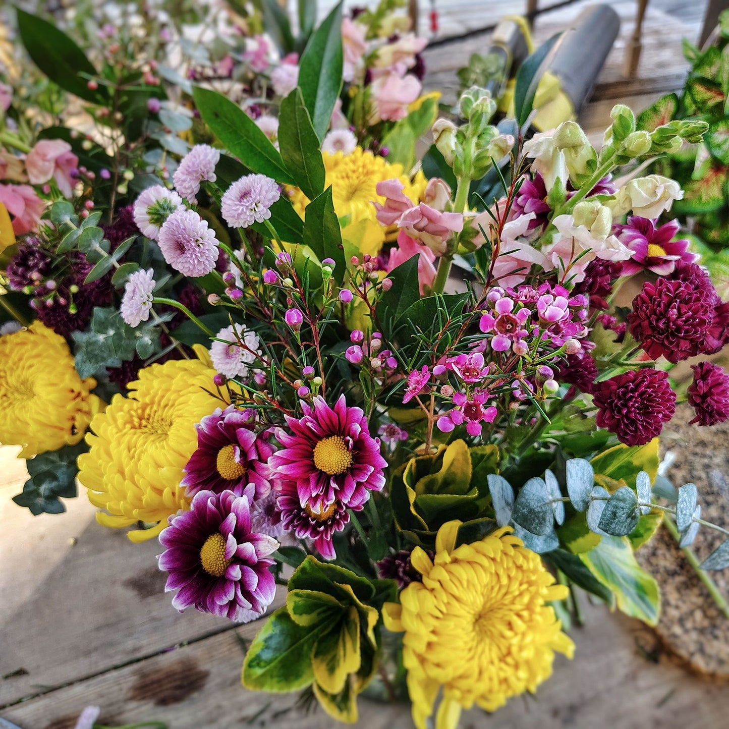 CSA Bi-Weekly Flower Subscription - Large Hand Tied Bouquet